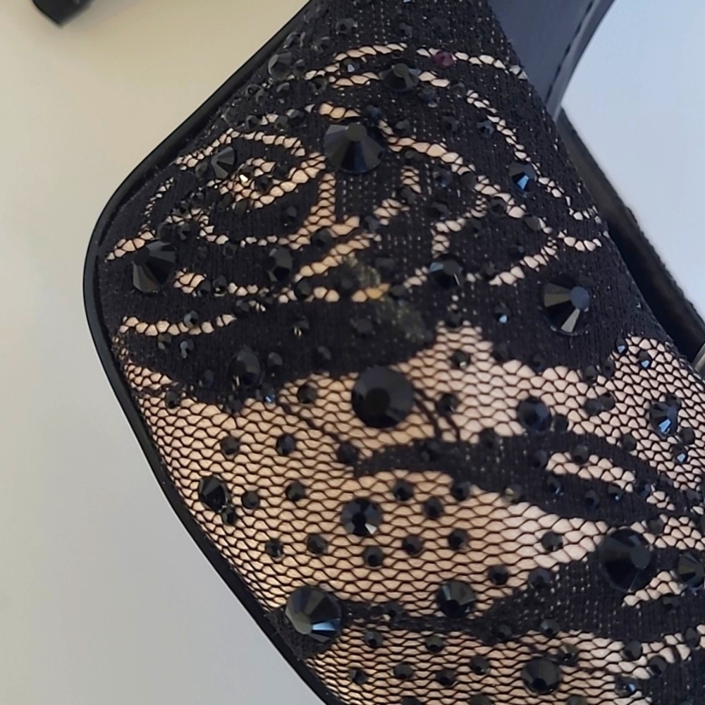 Steve Madden Hadleyy Jeweled Lace Peep Toe Platform Pumps - Picture 6 of 14
